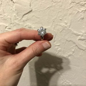 Costume Silver Ring with Round Fake Diamond